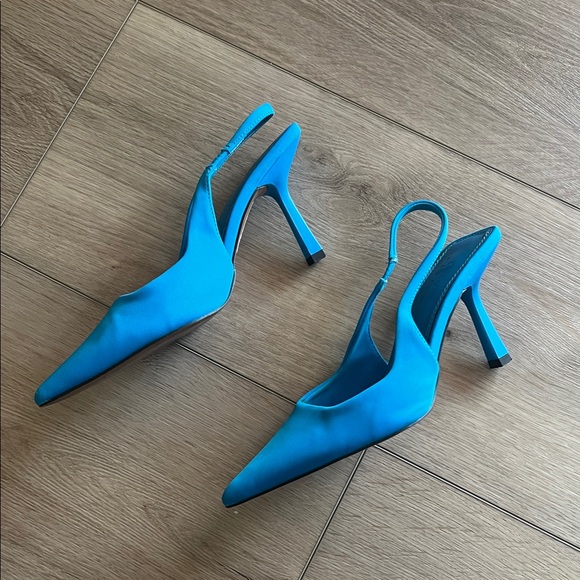 ASOS Vibrant Blue Slingback Heels - Picture 8 of 9